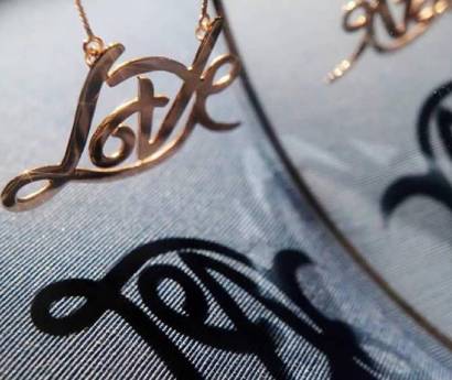 Here’s How You Can Be A Co-Creator Of An Ambigram Jewelry
