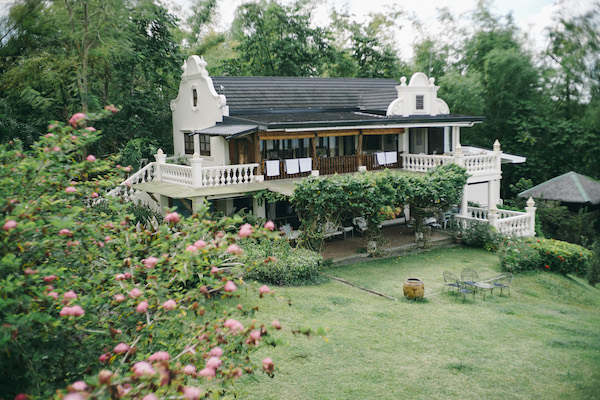 adrian-paula-wedding-with-view-of-taal-lake-l