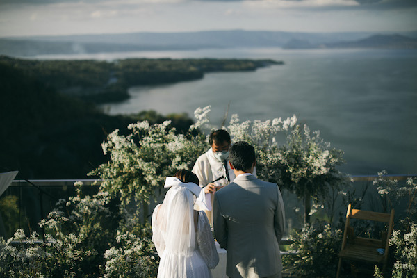 adrian-paula-wedding-with-view-of-taal-lake-v