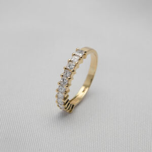 EMILIA Half Eternity Princess Diamond Ring